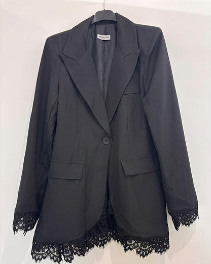 Blazer oversize monobouton bordure dentelle bas & manches
