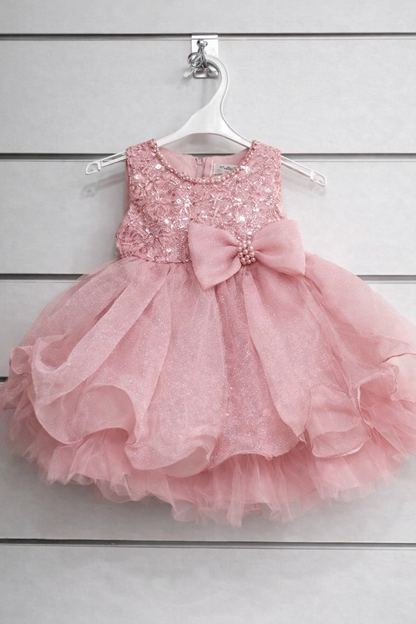 Robe tulle volumineux et corsage brodé avec nœud