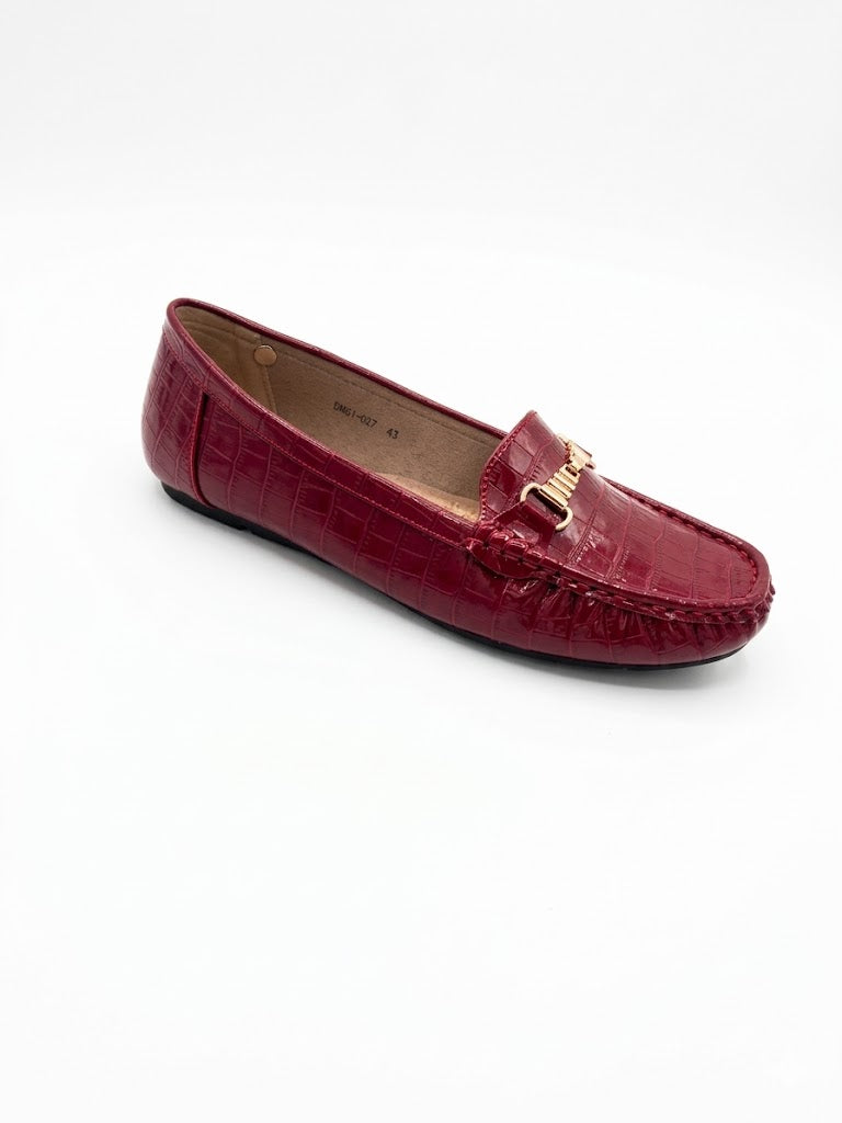Mocassin plat imprimé crocodile avec détail doré
