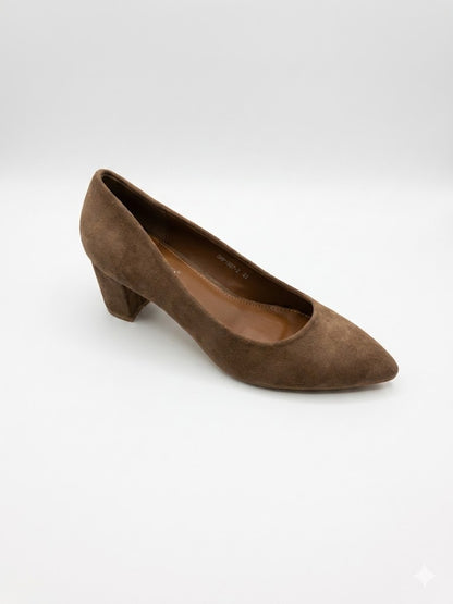 Escarpin Daim Talon Carré Bas – Bout Pointu