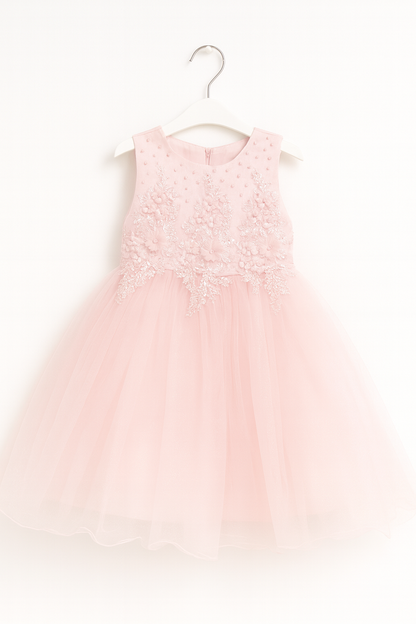 Robe en tulle brodé