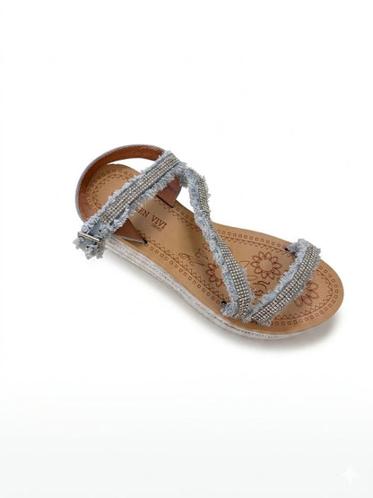 Sandale à brides croisées en denim bordées de micro-strass argentés et bride de cheville à boucle semelle gravée florale