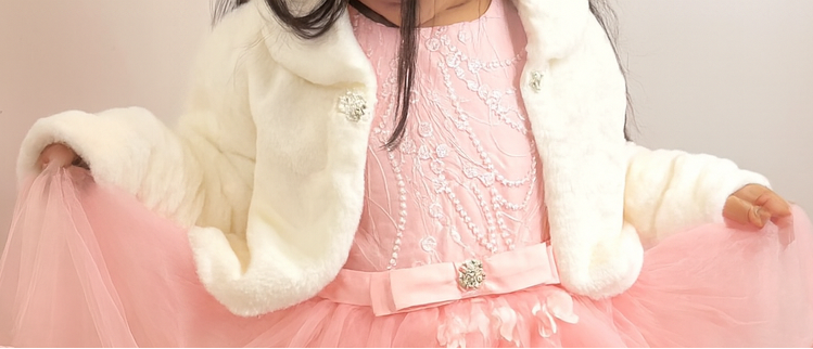 Boléro blanc doux & fourrure fine