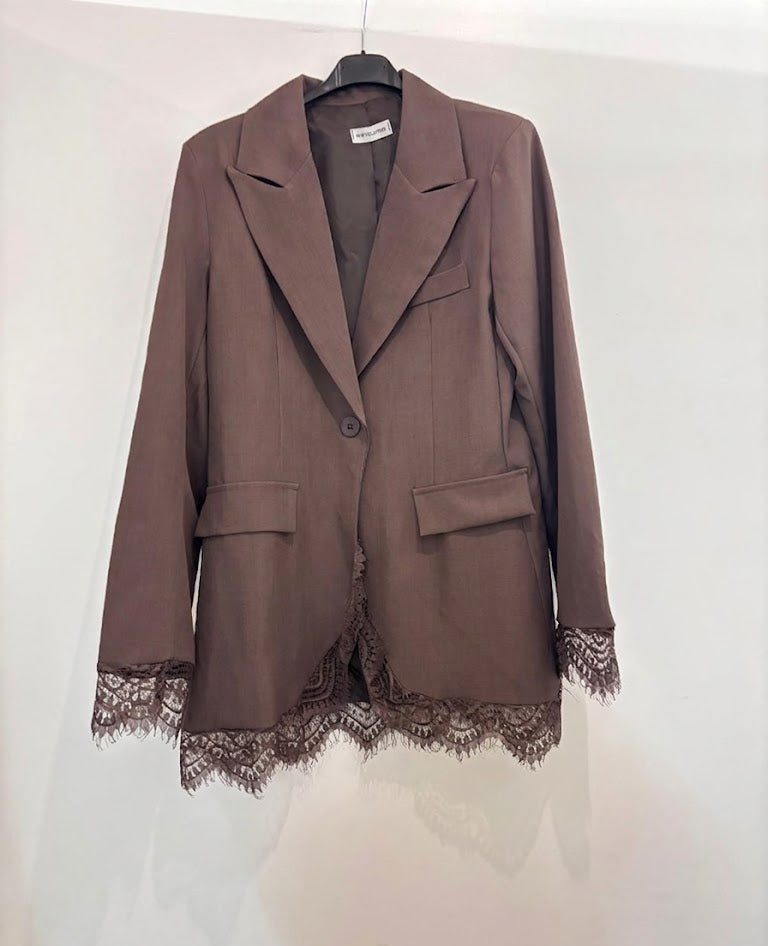 Blazer oversize monobouton bordure dentelle bas & manches