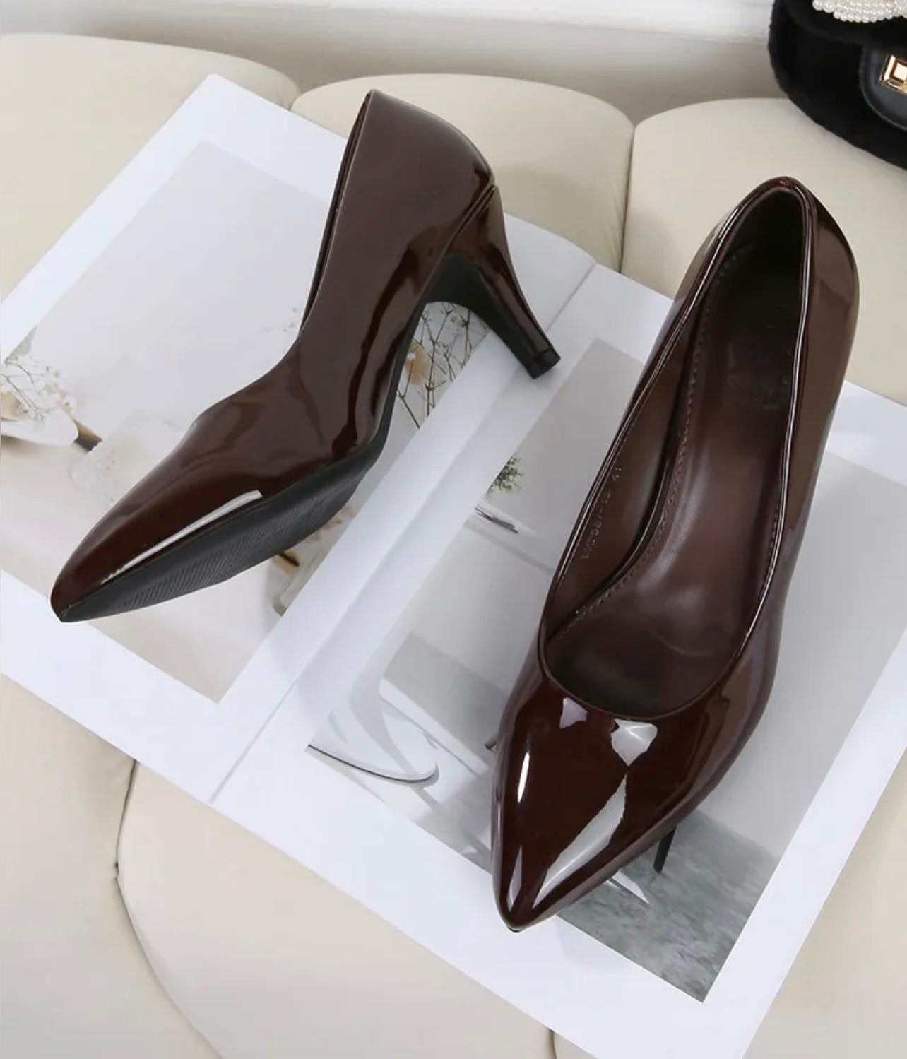 Escarpins vernie et élégant