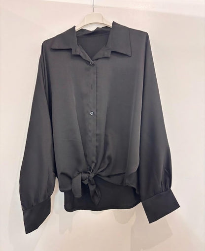 Chemise fluide nouée à l’avant