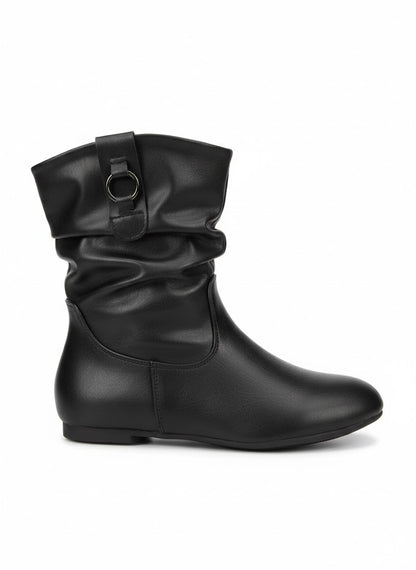 Bottines plates tige plissée avec anneau métallique bout arrondi