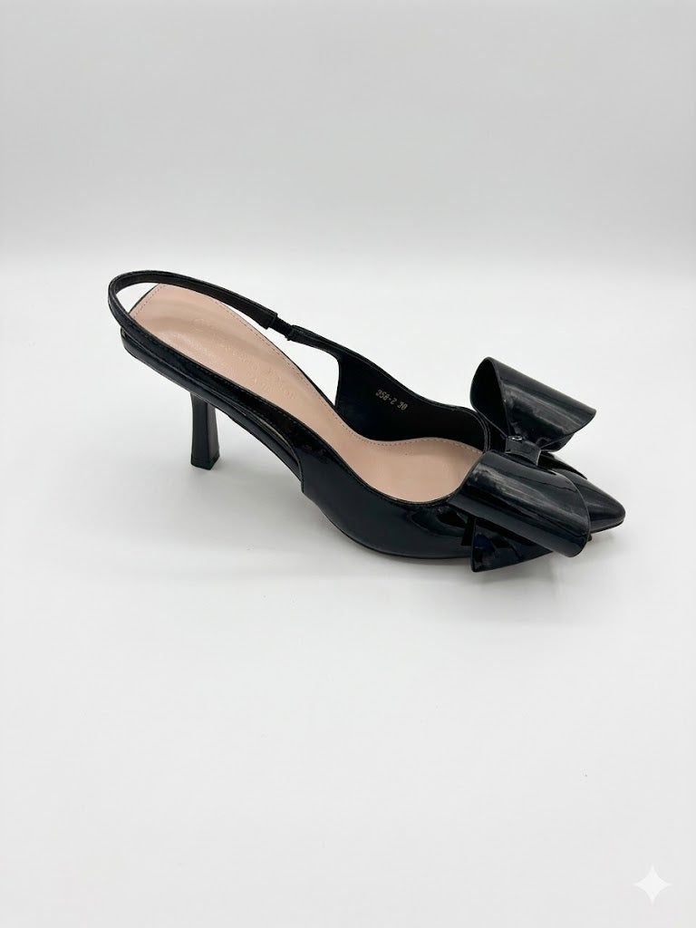 Escarpin slingback verni à talon fin avec nœud oversize