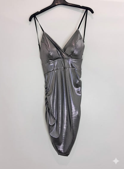 Robe métallisée décolleté croisé & dos nu