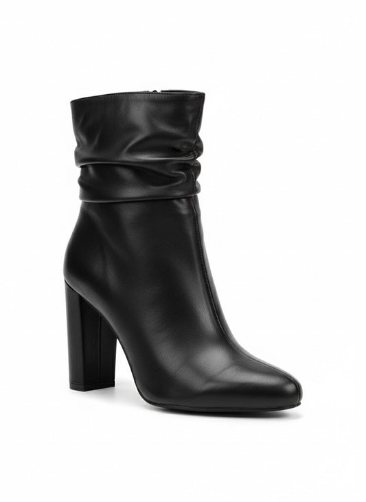Bottines noires à talon bloc et plissée