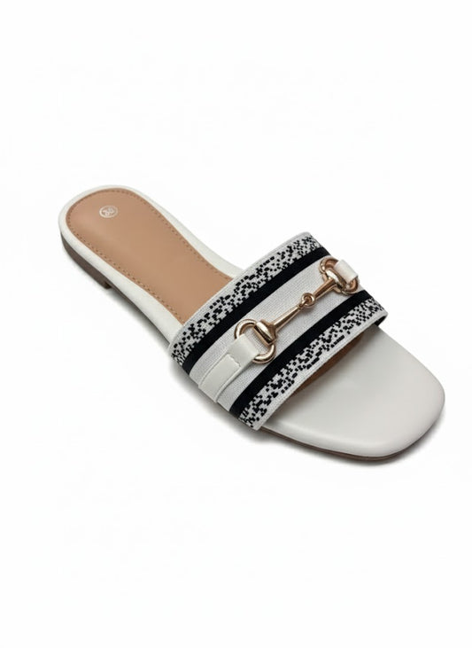 Claquette ivoire à détail graphique doré