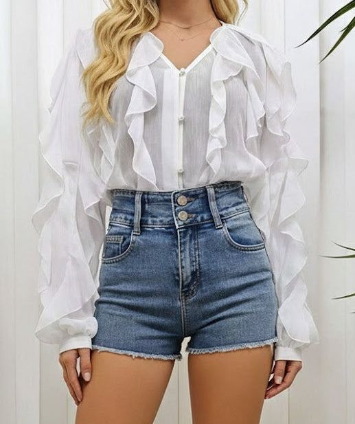 Chemise transparente à volants et col V