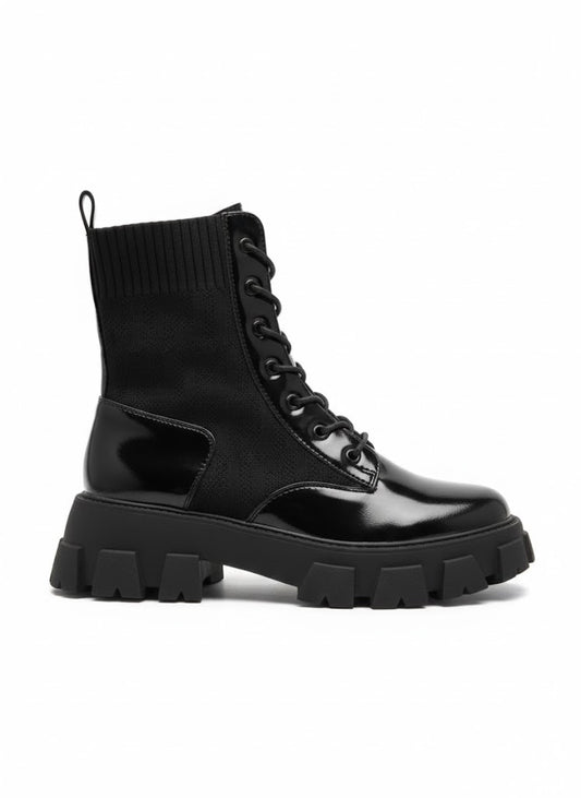 Bottines rangers noires vernies semelle crantée épaisse