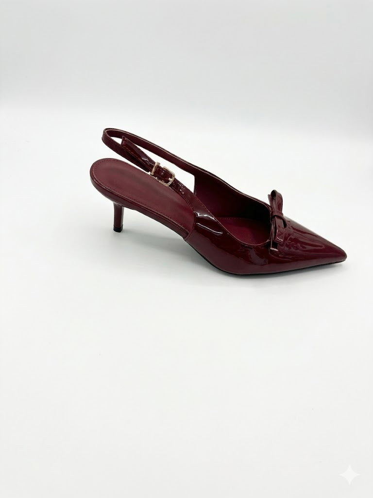 Escarpins slingback vernis à bout pointu avec nœud délicat