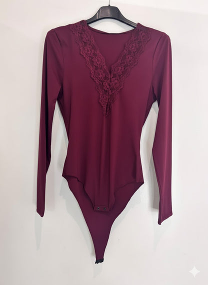 Body décolleté dentelle