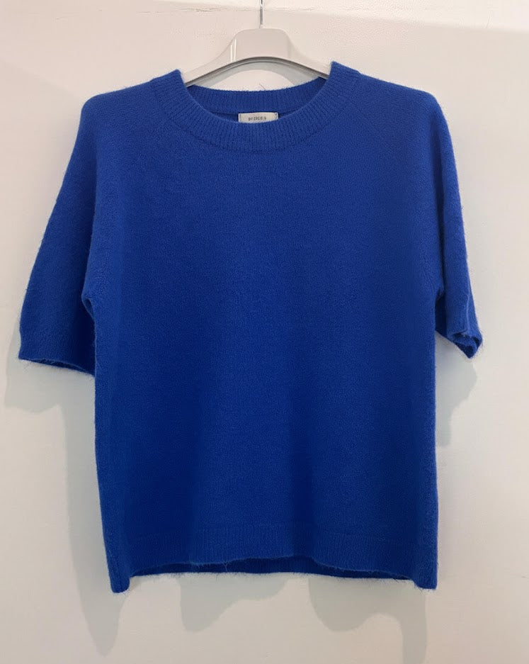 Pull manches courtes en maille douce