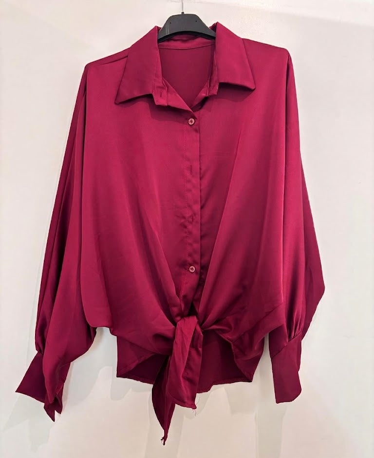 Chemise fluide nouée à l’avant