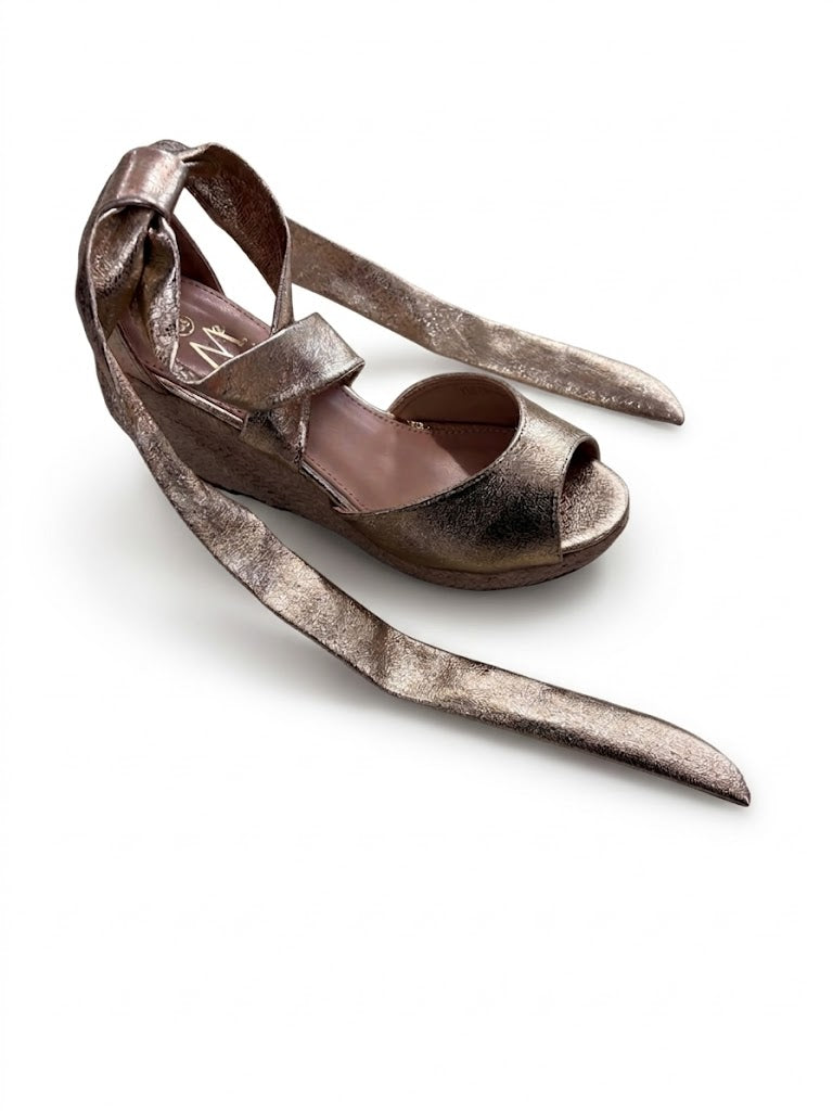 Sandales compensées à lacets ruban bout ouvert