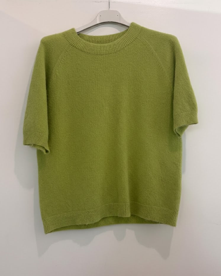 Pull manches courtes en maille douce