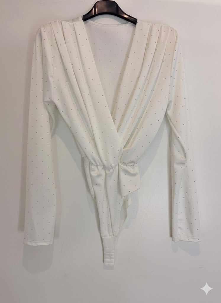 Body décolleté plongeant strassé croisé