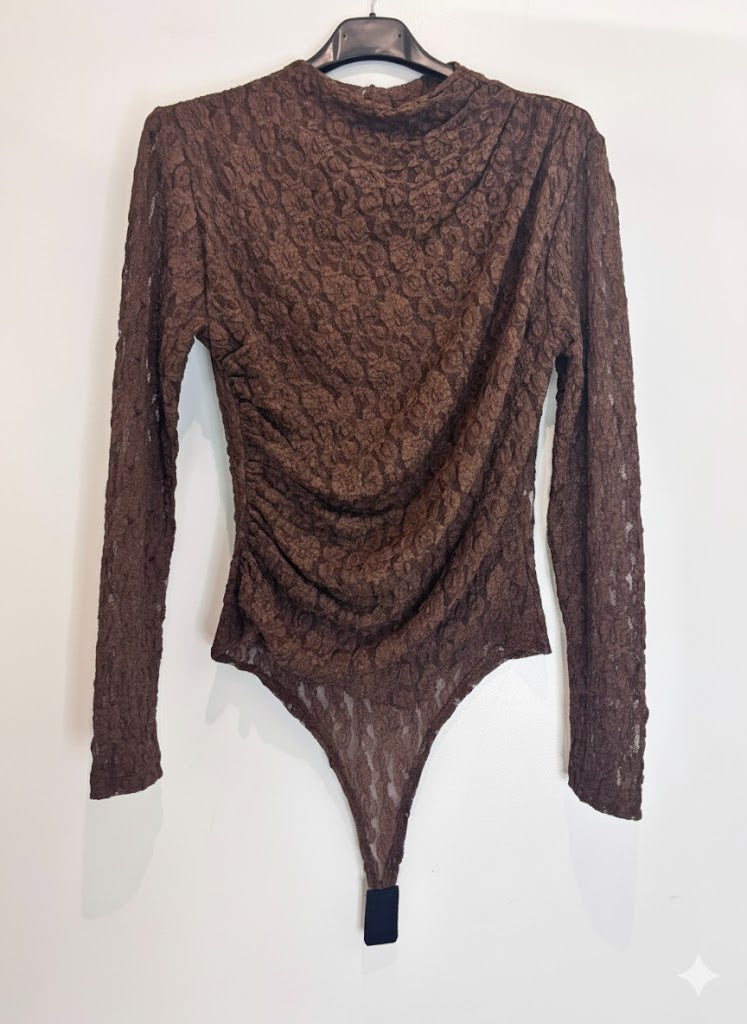 Body dentelle col haut